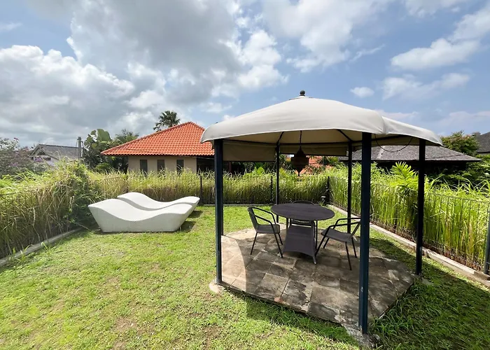 Casa Artista By Kresna Hospitality Семиньяк