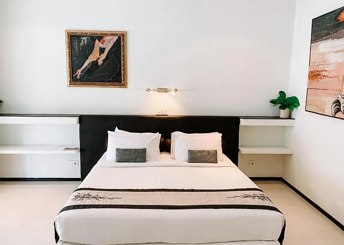 Отель Casa Artista By Kresna Hospitality Семиньяк