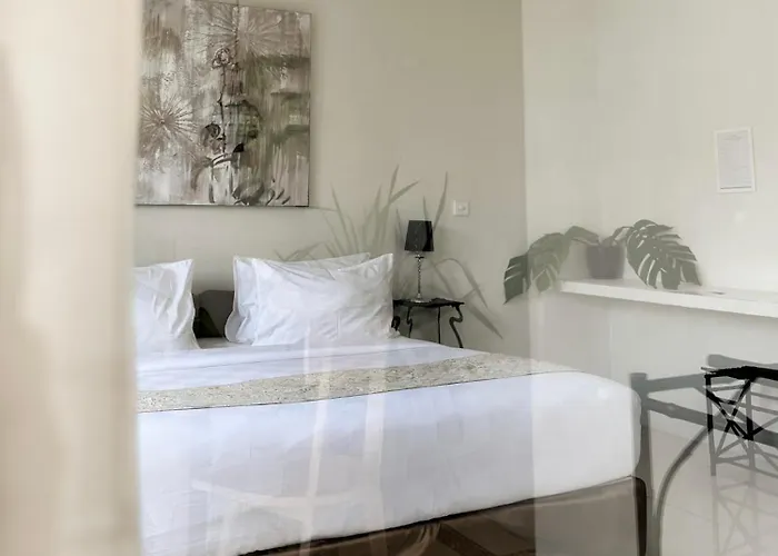 Casa Artista By Kresna Hospitality Отель Семиньяк