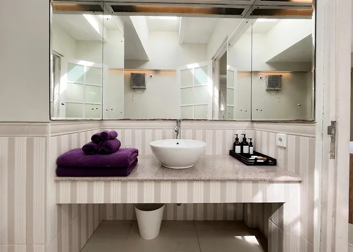 Casa Artista By Kresna Hospitality Семиньяк