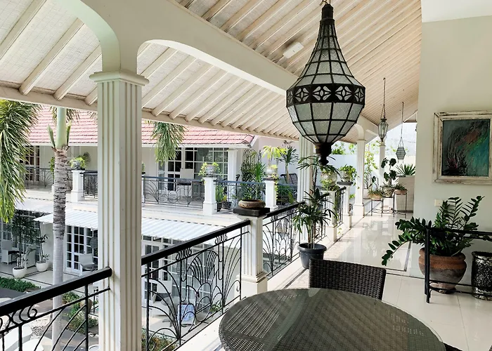 Casa Artista By Kresna Hospitality