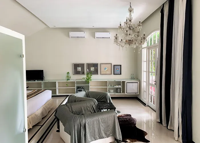 Casa Artista By Kresna Hospitality Hotel 3*